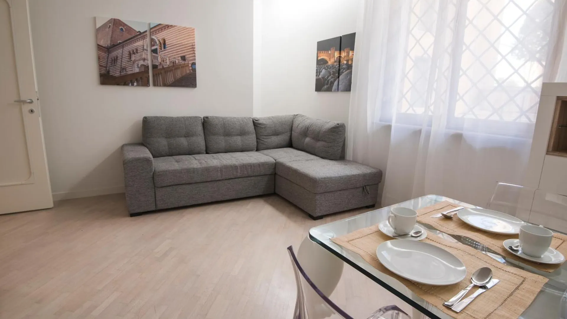Italianflat - Roman Theater Flat, Free Parking Verona 0*,  Italië